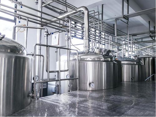 酒香何處尋？—— 傳統(tǒng)酒業(yè)的變遷與現代市場挑戰(zhàn)